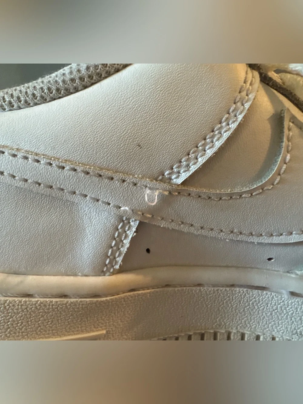 Nike AF1 5.5Y white leather Air Force 1 youth size 5.5 (missing insoles)